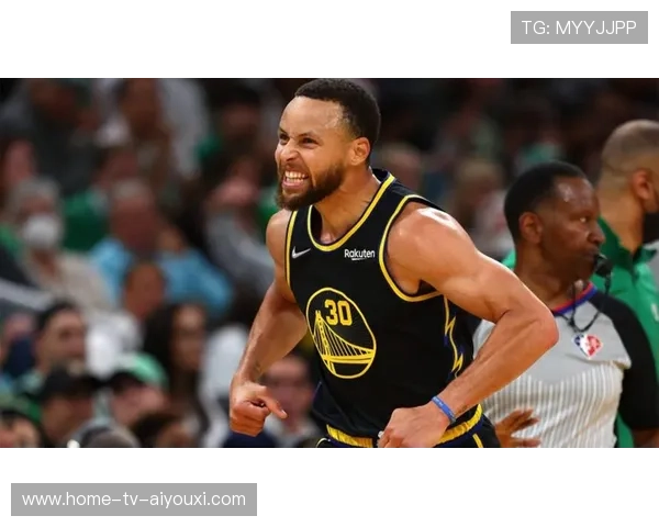 勇士队核心库里状态火热，勇士是库里的球队